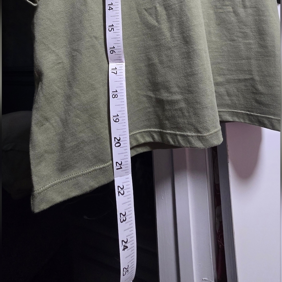 Cropped olive green Calvin Klein top - Picture 6 of 6